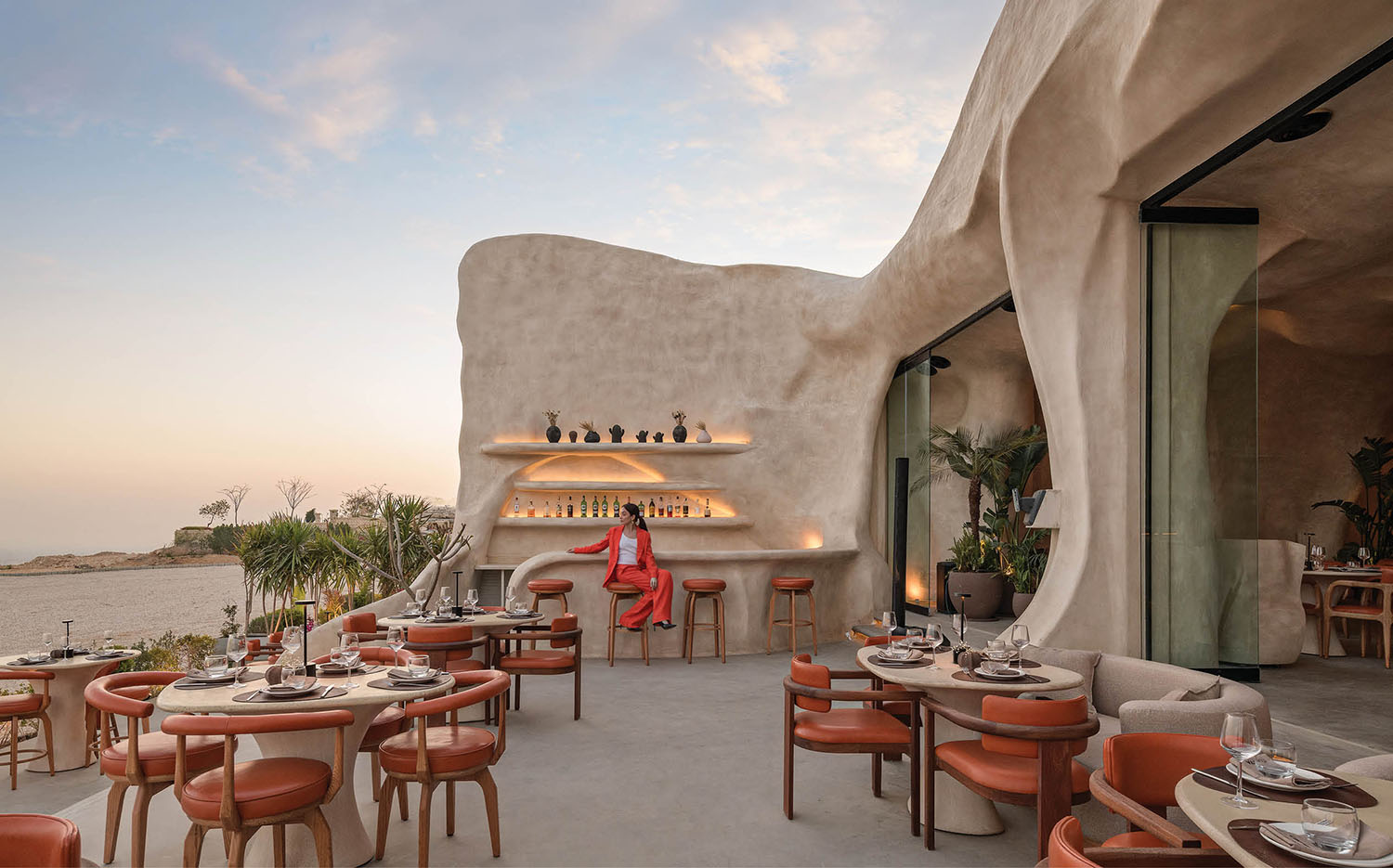 A restaurant with a view of the ocean