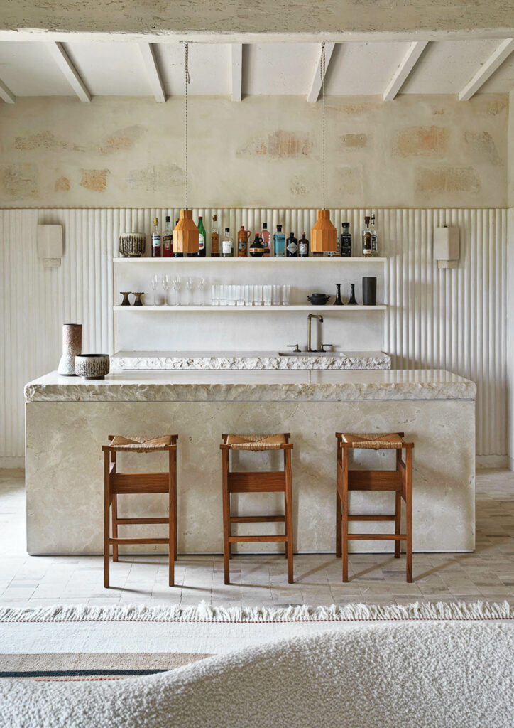 Schultz’s Mirador stools along the hotel’s marés bar.